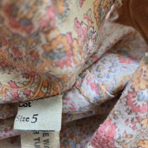 True vintage 70s cabbage rose patchwork skirt - Picture 4 of 5